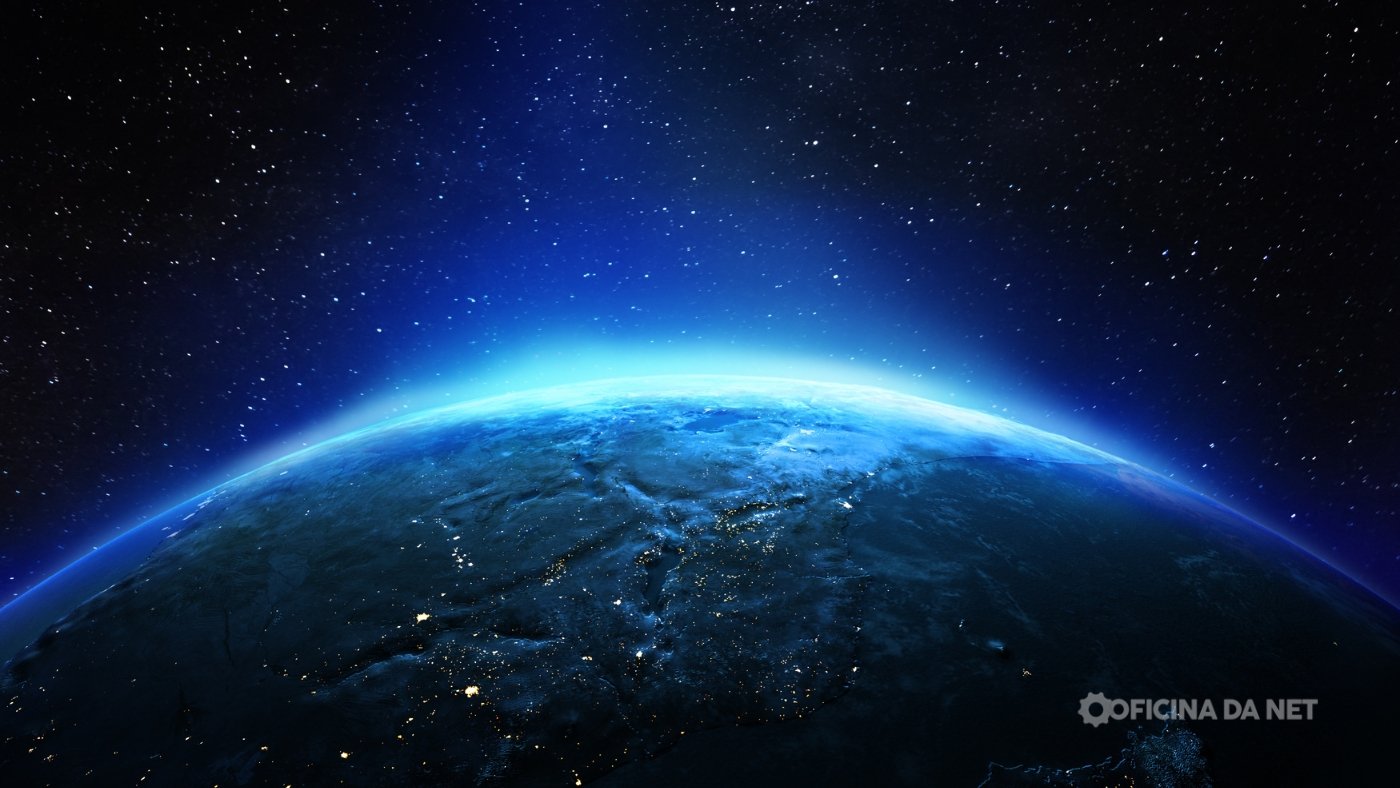 NASA scientists find an electric field surrounding the Earth.